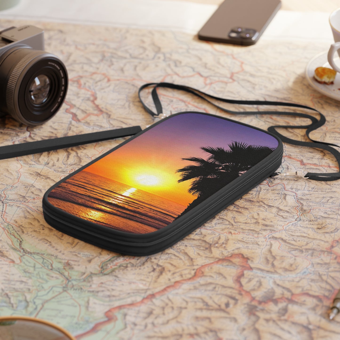 Passport Wallet - Palm Glow
