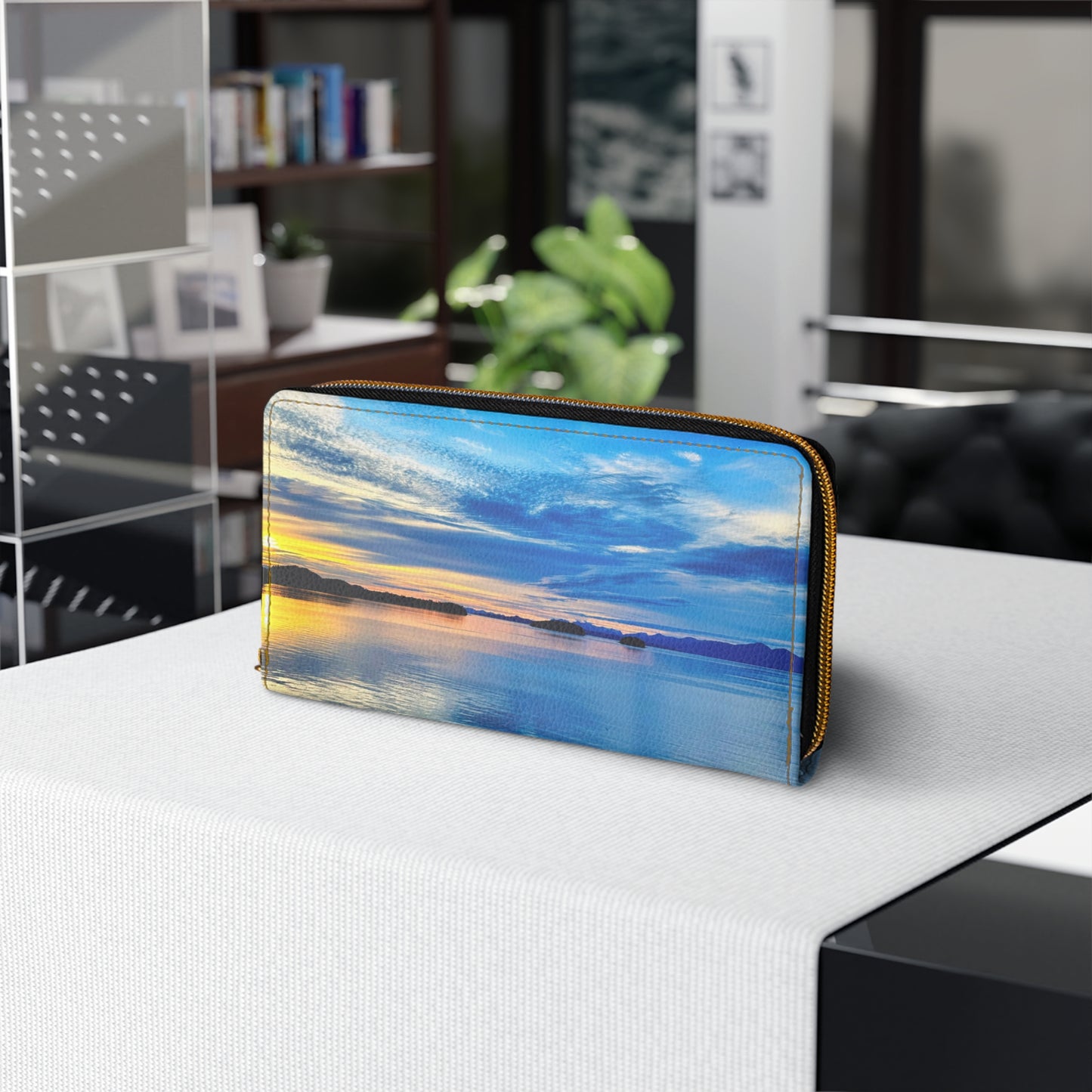 Zipper Wallet – "Frosted Light"